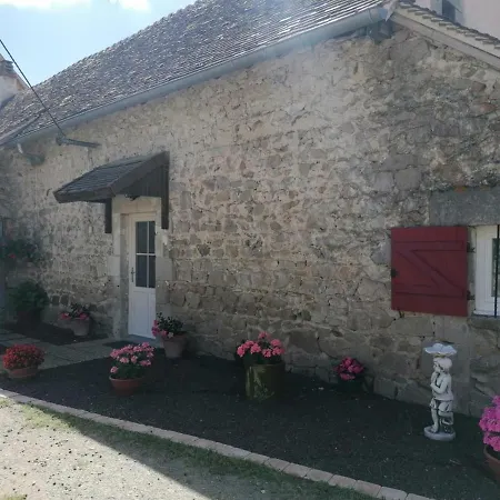 Maison De Renovee Avec Jardin, Ideale Famille, Proche Rcea, Equipee Confort Et Inclus - Fr-1-489-44 Holiday home *