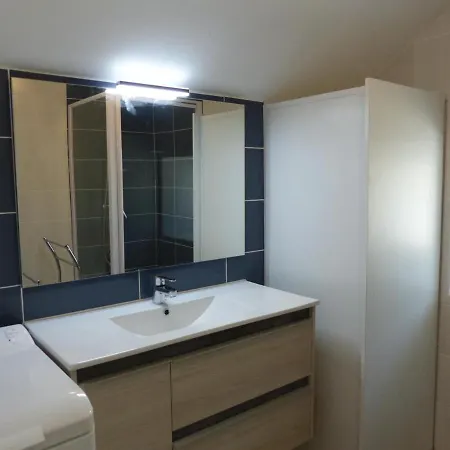 Maison De Renovee Avec Jardin, Ideale Famille, Proche Rcea, Equipee Confort Et Inclus - Fr-1-489-44 *