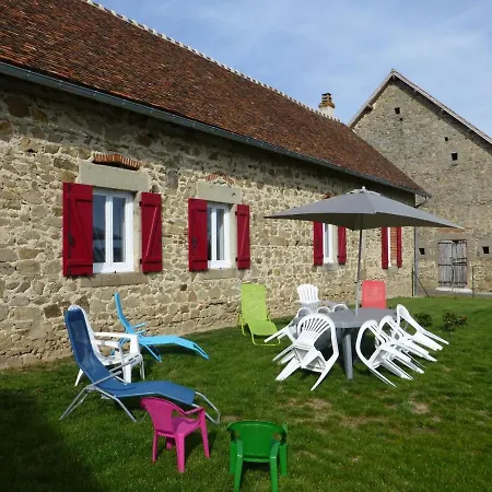 Holiday home Maison De Renovee Avec Jardin, Ideale Famille, Proche Rcea, Equipee Confort Et Inclus - Fr-1-489-44 Cressanges